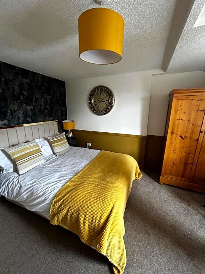 The Golden Lion Hotel