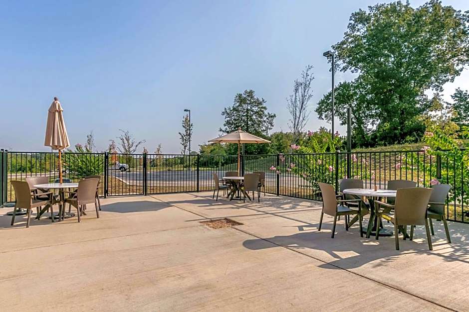 Sleep Inn & Suites Columbia I-65