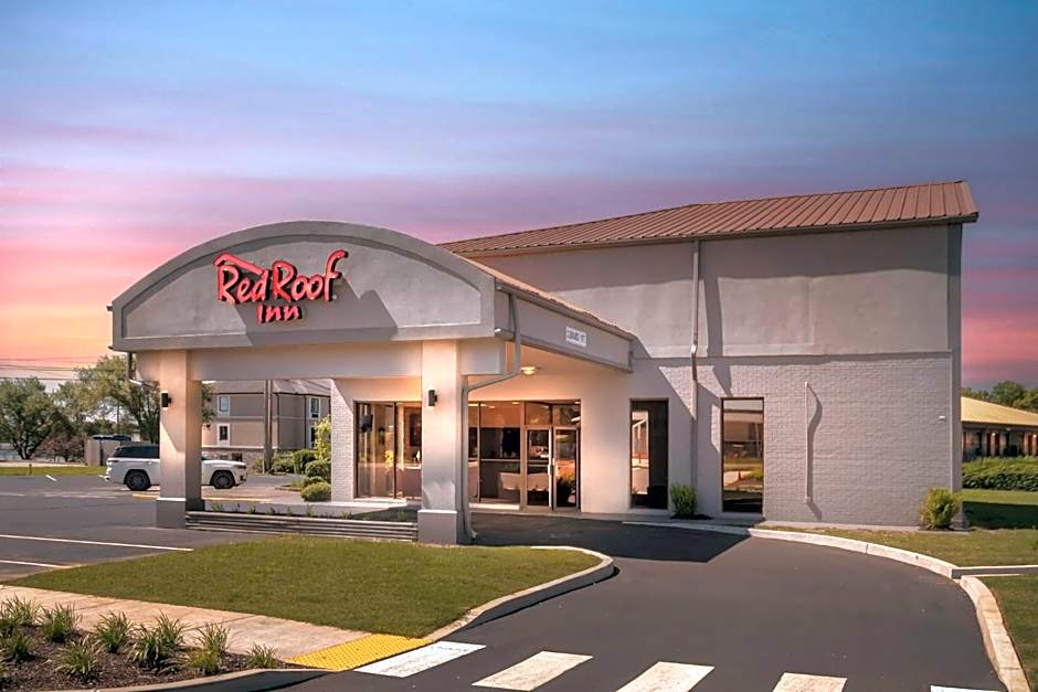 Red Roof Inn Manchester, TN