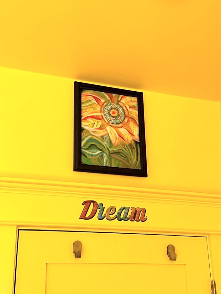 Grateful Dreams Lodging