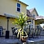 Genelle House B&B Guest House