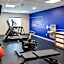Holiday Inn Express and Suites Wichita Airport By IHG