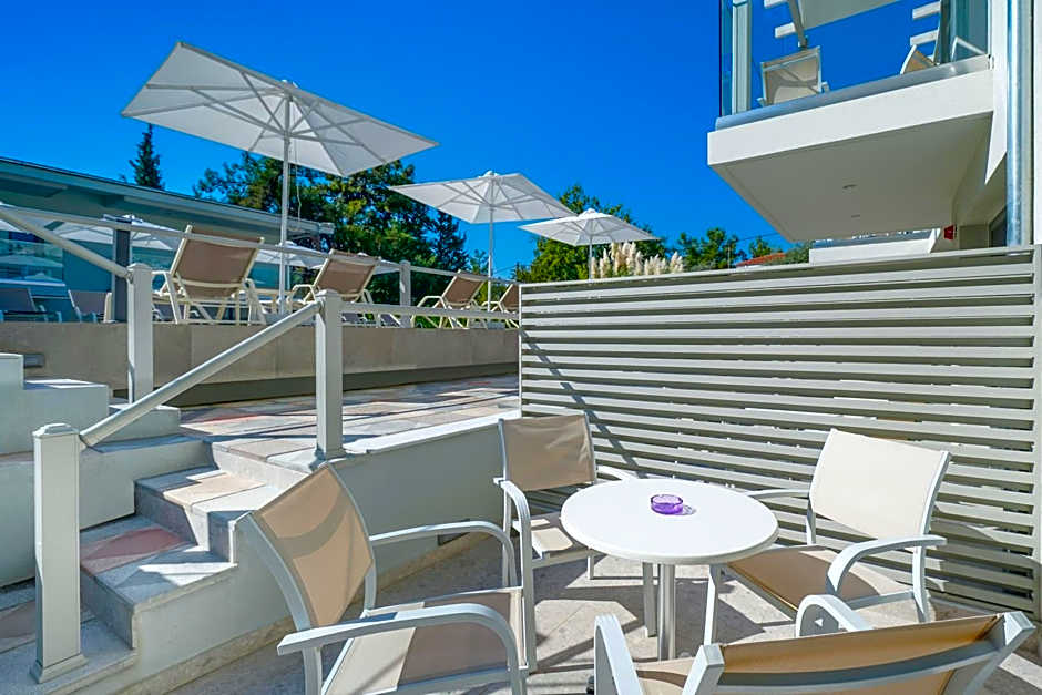 The Elegant Apartments