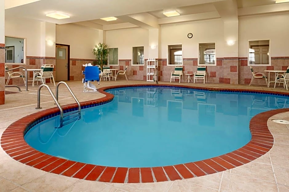 Country Inn & Suites by Radisson, Findlay, OH