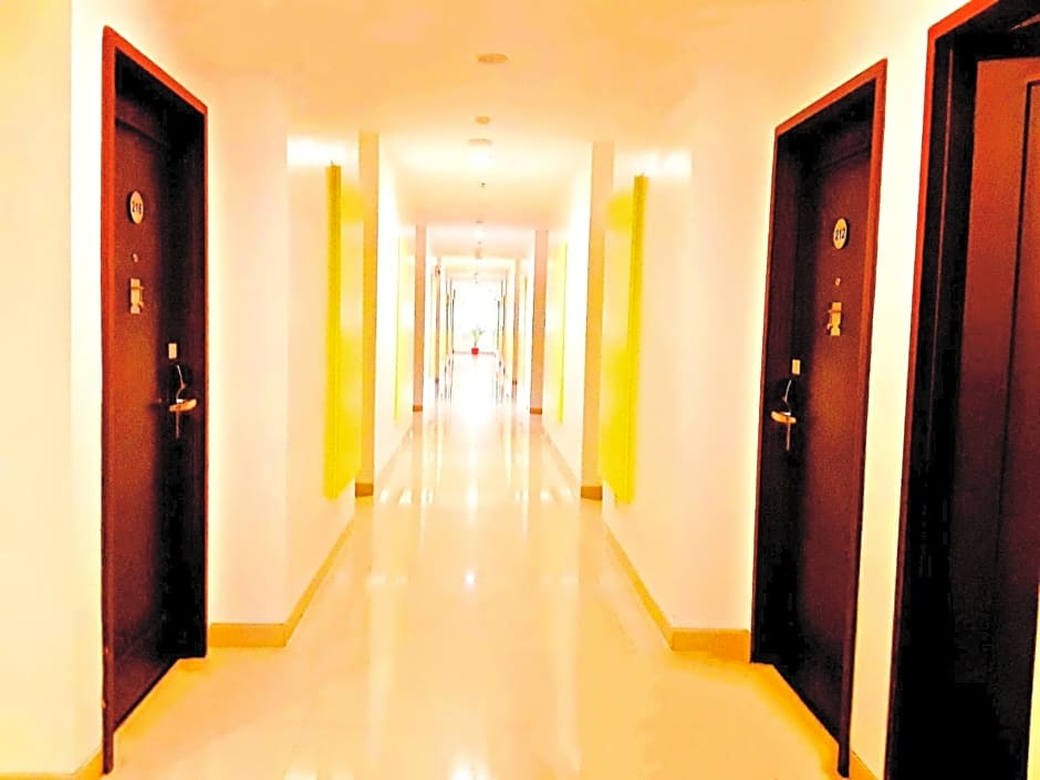 Amaris Hotel Nagoya Hill - Batam