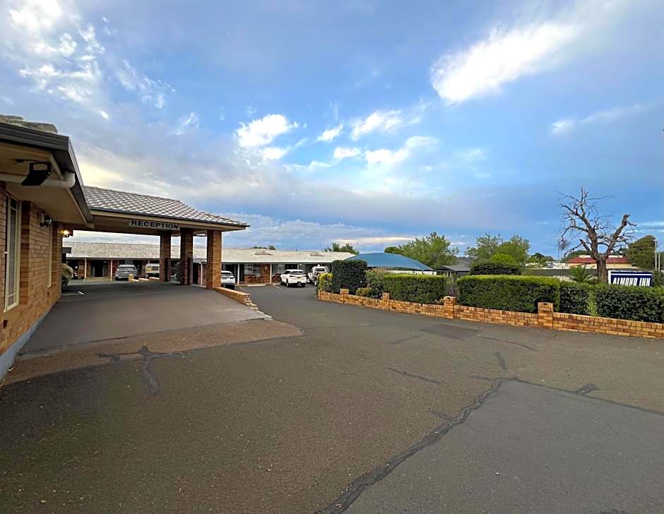 Almond Inn Motel