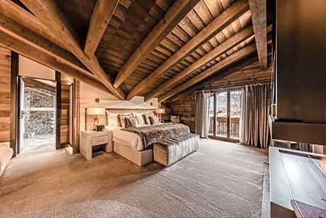 Junior Suite with Balcony