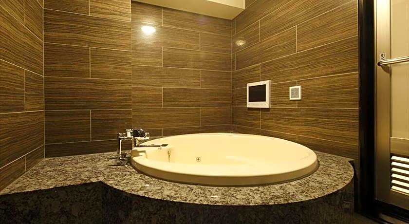 Hotel Waltz Tiryuu - Adult Only