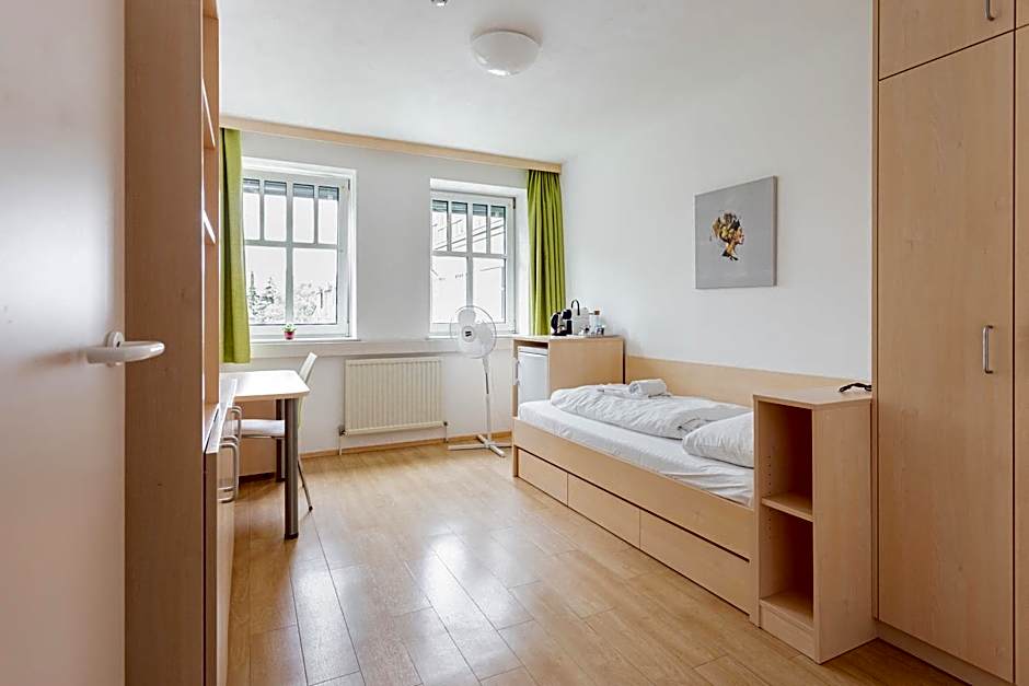 myNext - Riverside Hotel Salzburg