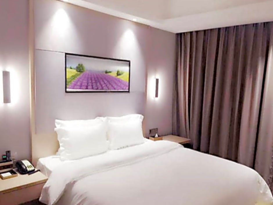 Lavande Hotel Yichang Baota River Wanda