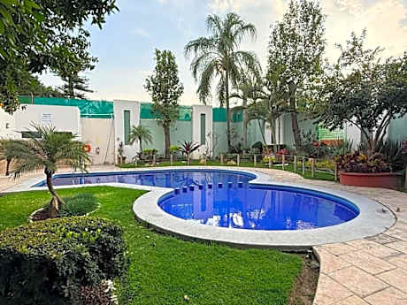 Aurea Hotel and Suites