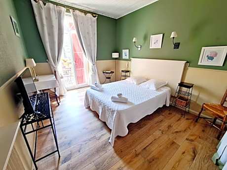 Privilege Triple Room with Terrace