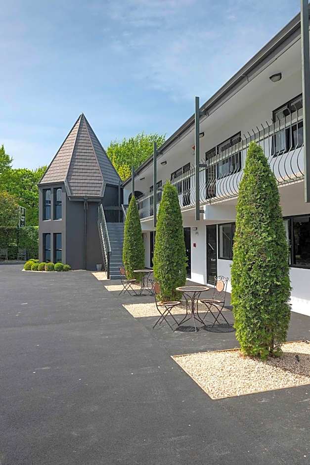 The Towers on the Park