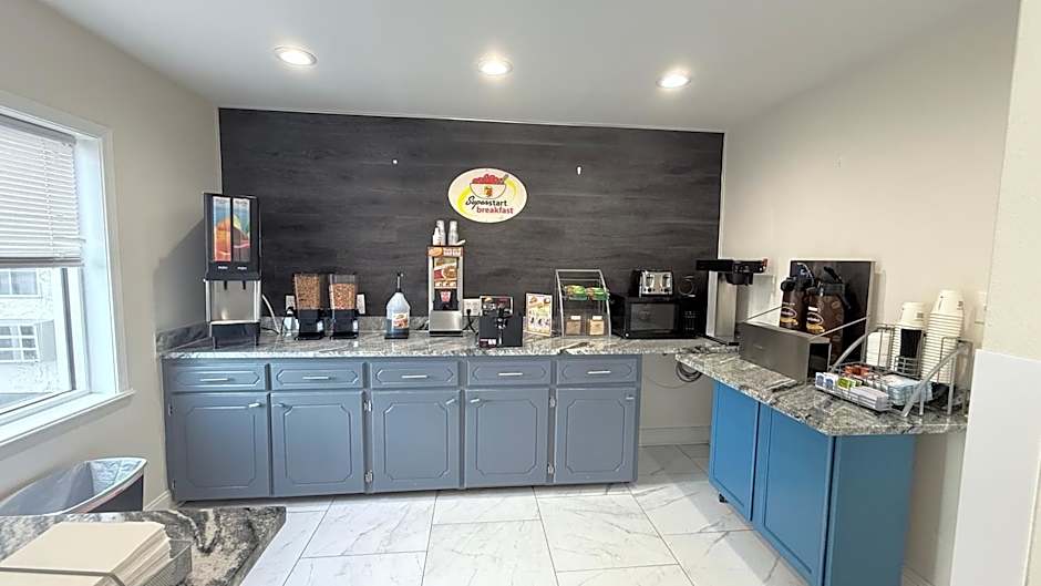 Super 8 by Wyndham Monticello AR