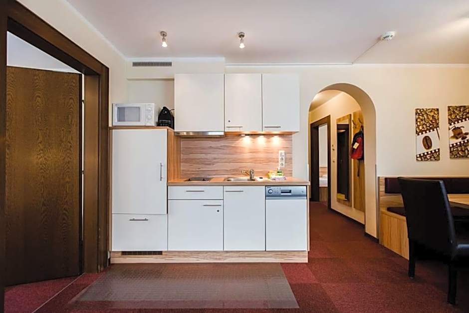 Aparthotel Dorfplatzl Garni