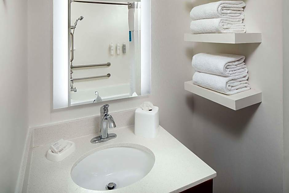 Hampton Inn By Hilton Atlanta-Northlake