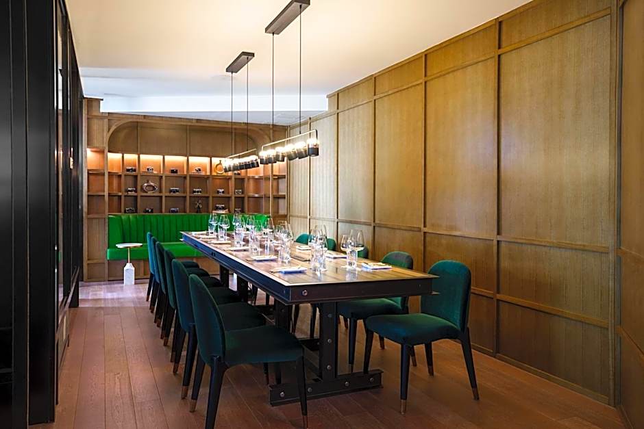 Renaissance New York Flushing Hotel at Tangram