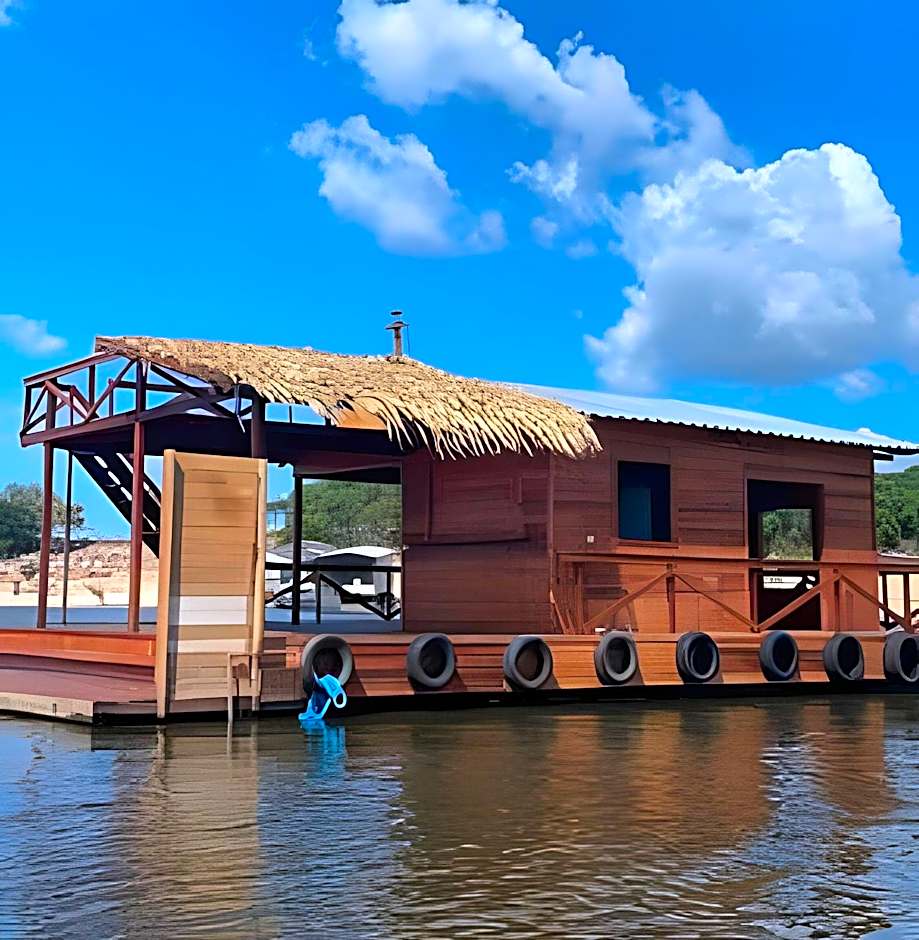 Casa Flutuante - Experiência única