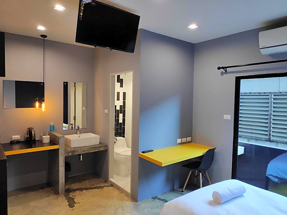 Ratch66 Huai Khwang MRT