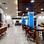 Holiday Inn Express & Suites N Waco Area - West By IHG