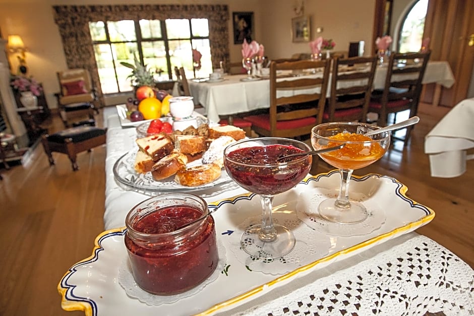 Ardmor Country House