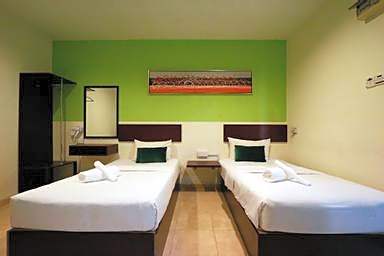 Golden Roof Hotel Falim Ipoh