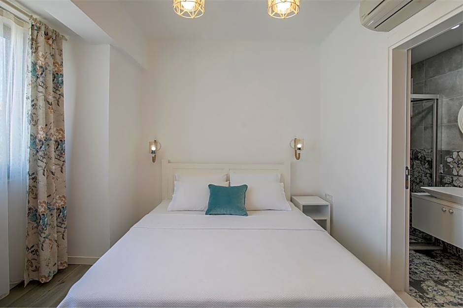 Troas Ada Hotel