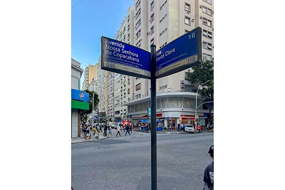 Copacabana Moderno studio