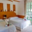 Hotel Lagoon - Pet Friendly