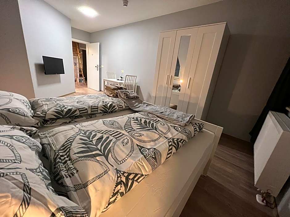 Hotel am Rathaus Adii