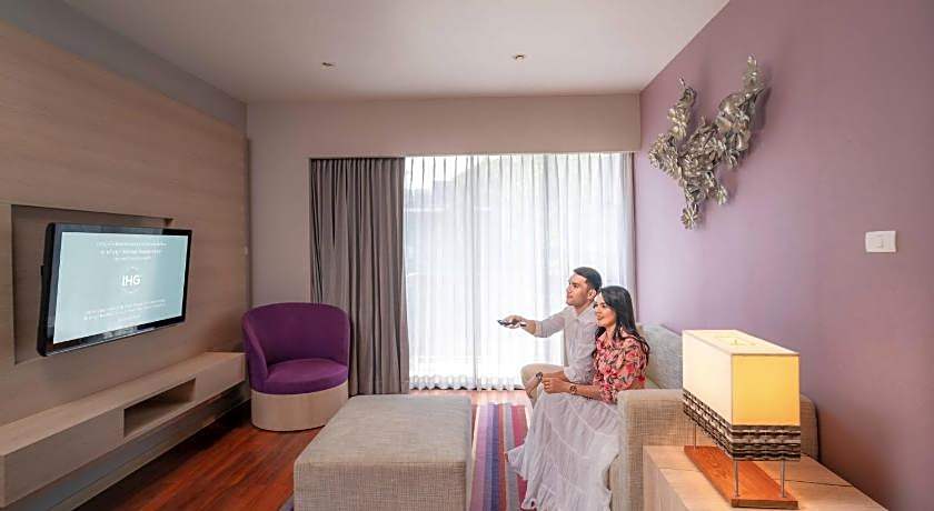 Holiday Inn Express Phuket Patong Beach Central By IHG