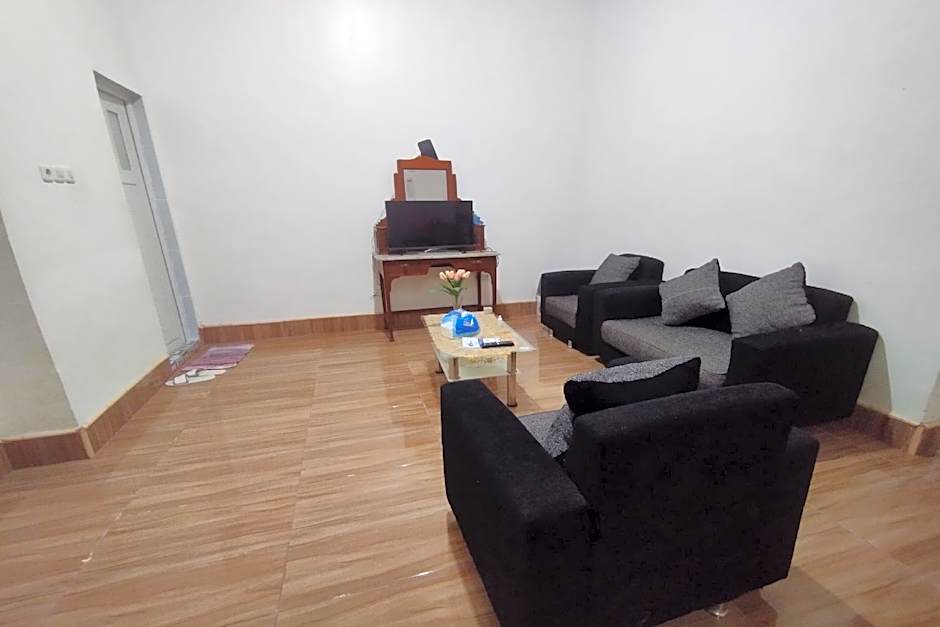 Hotel O Homestay Bonjeruk Near Restoran Pawon 21 Bonjeruk