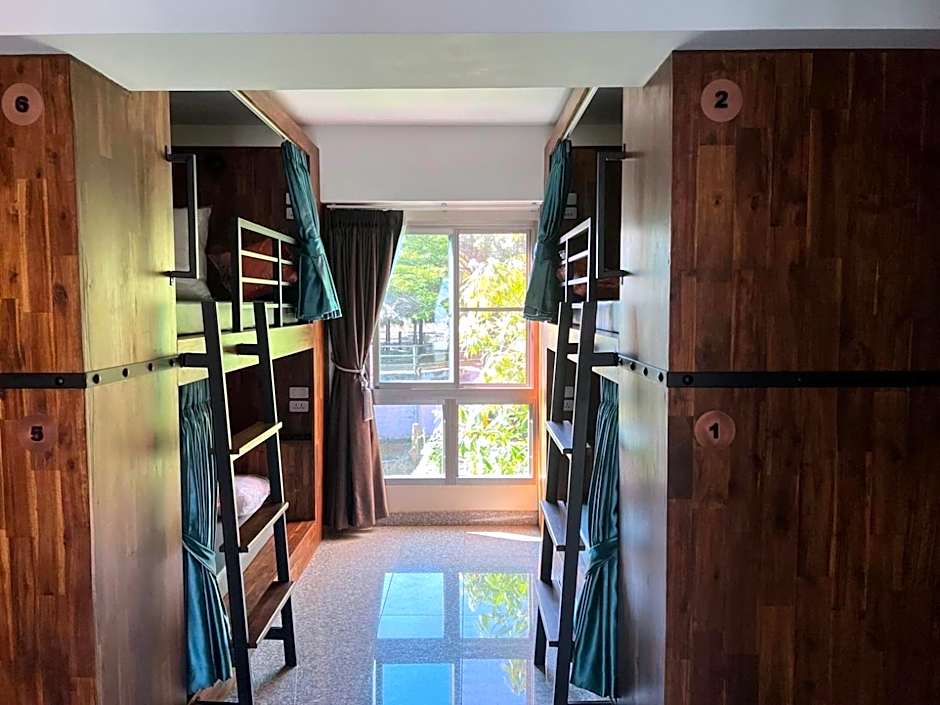 Cha Li's Family Hotel&Hostel