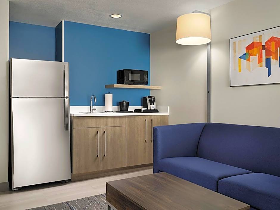 Holiday Inn Express Peru-Lasalle Area By IHG