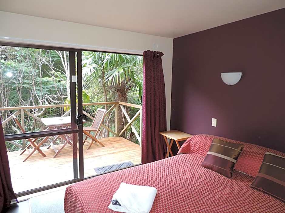 Waiheke Island Punga Lodge