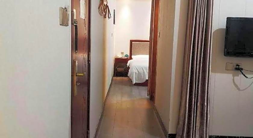 Green Tree Inn Nanjing Zhonghua Gate Subway Station Hotel