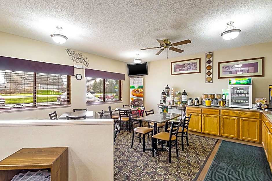 Quality Inn Sheboygan North I-43