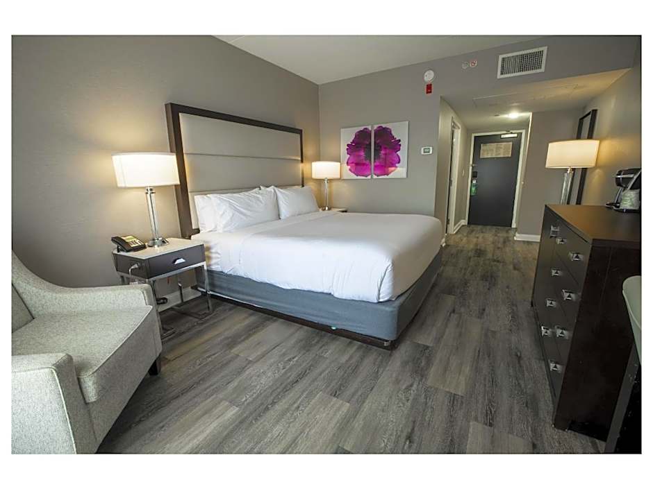 Holiday Inn Wilmington By IHG