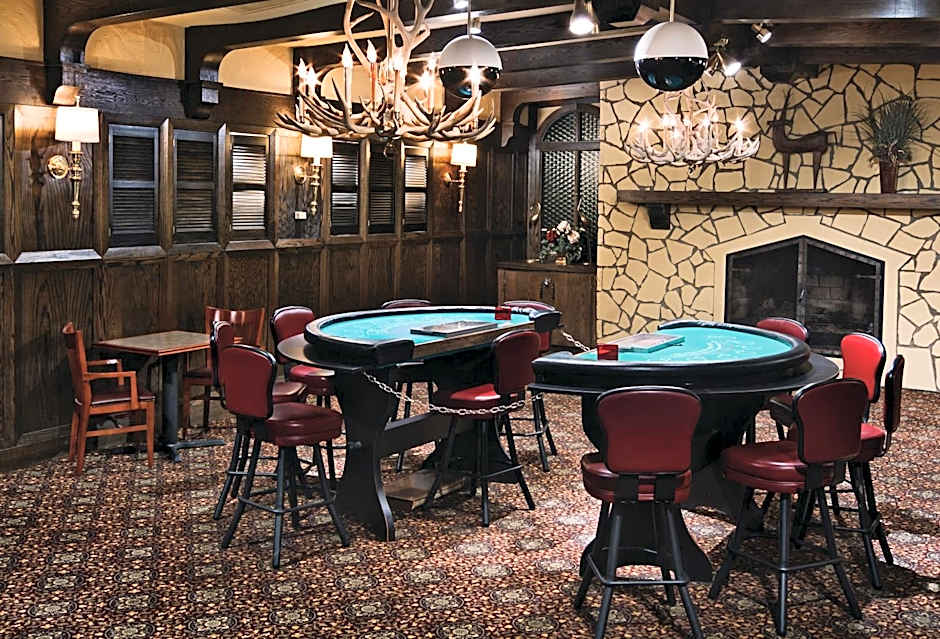 Bismarck Hotel and Conference Center