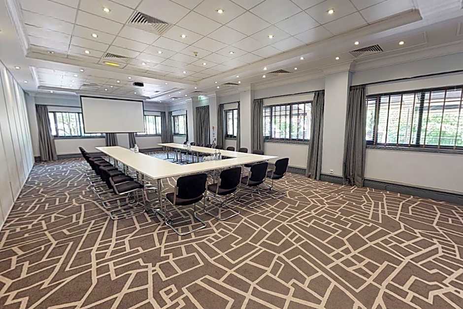 Village Hotel Warrington