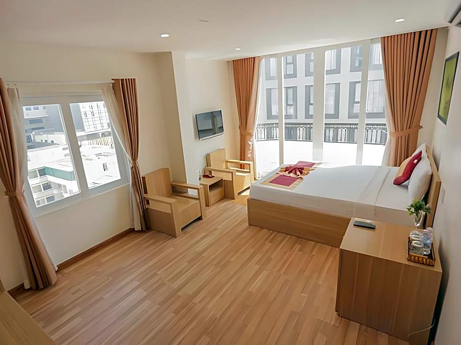 Prague Nha Trang Hotel