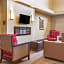 Comfort Suites Wooster near University Campus