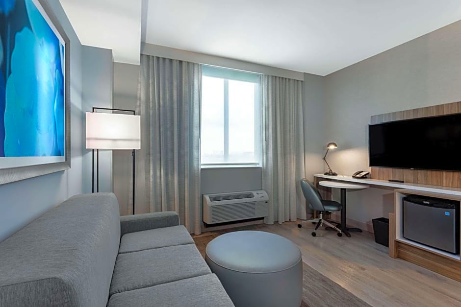 Wyndham Garden Miami International Airport