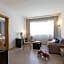 Living Place Hotel