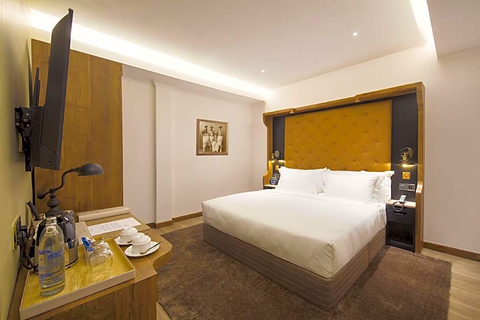 The Radh Hotel