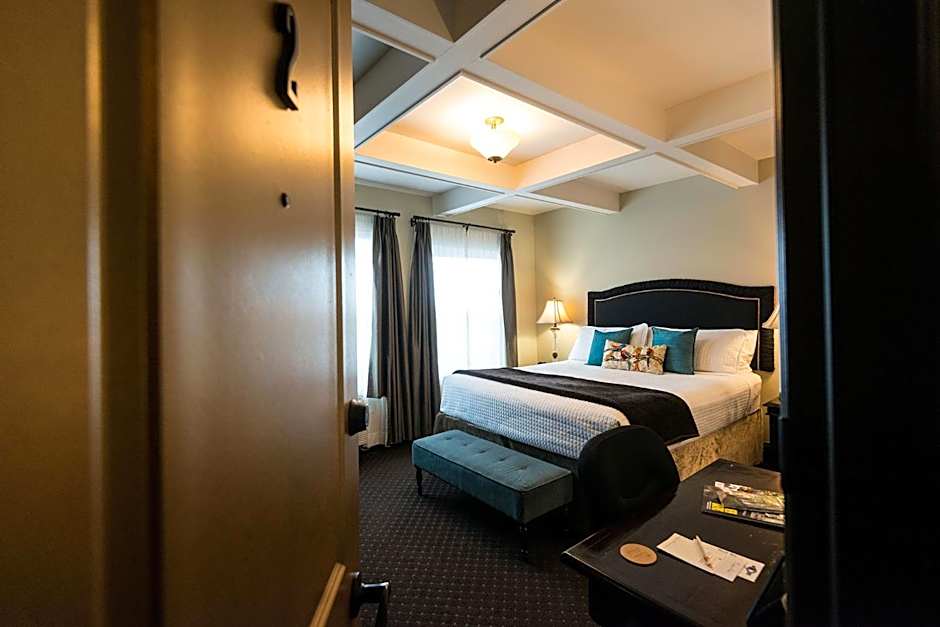 Camas Hotel & Suites Portland - Vancouver