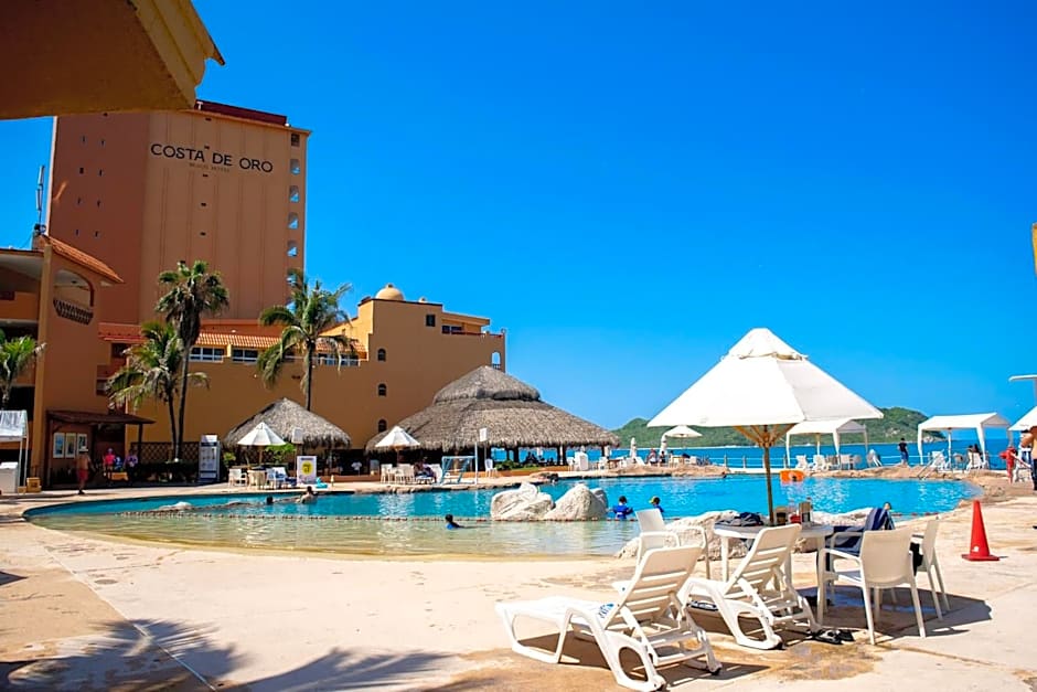 Costa de Oro Beach Hotel