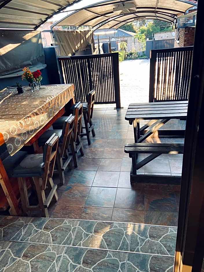Nsuku Bed and Breakfast