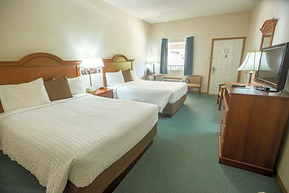 Photo 1 of 8 of Deluxe 2 Queen Beds, Accessible