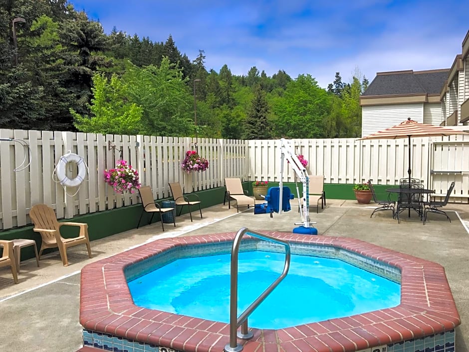 Guesthouse Inn & Suites Poulsbo